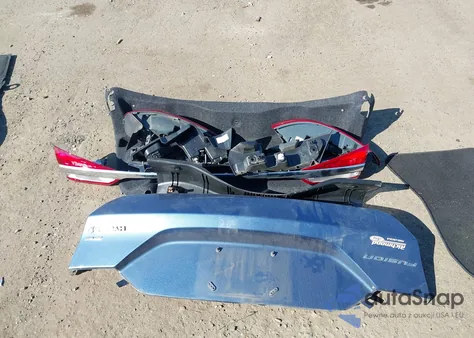 2018 Ford Fusion Hybrid Se z USA, uszkodzony, nr VIN 3FA6P0LU1JR238614